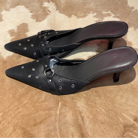 Vintage Candie’s pointed toe kitten heels - Picture 3 of 7